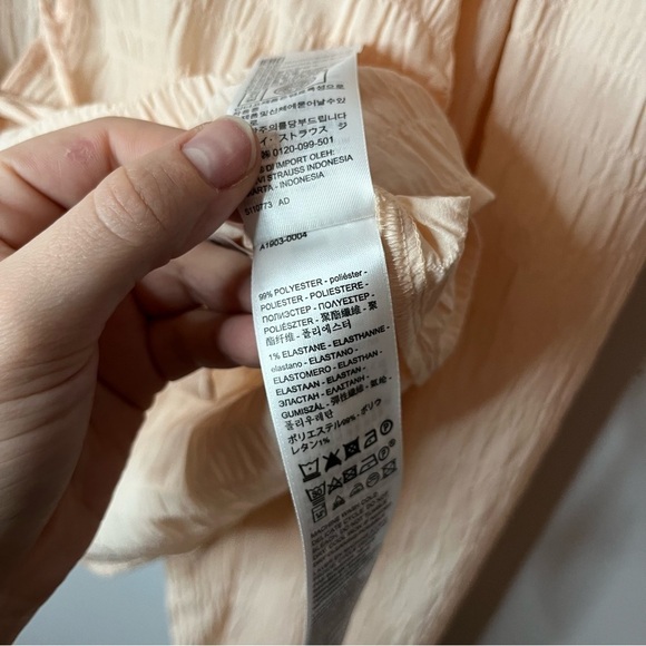 Levi’s Fawn Tie Ruched Stripe Sunny Cream White Blouse Size XLarge NWT - Picture 12 of 16